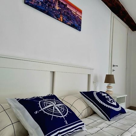 Zenin Airport 'Genova Aeroporto' Apartment Екстериор снимка